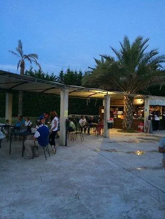 Ξενοδοχείο Petraria & Cannole