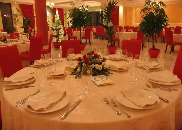 Petraria & Ξενοδοχείο 4*